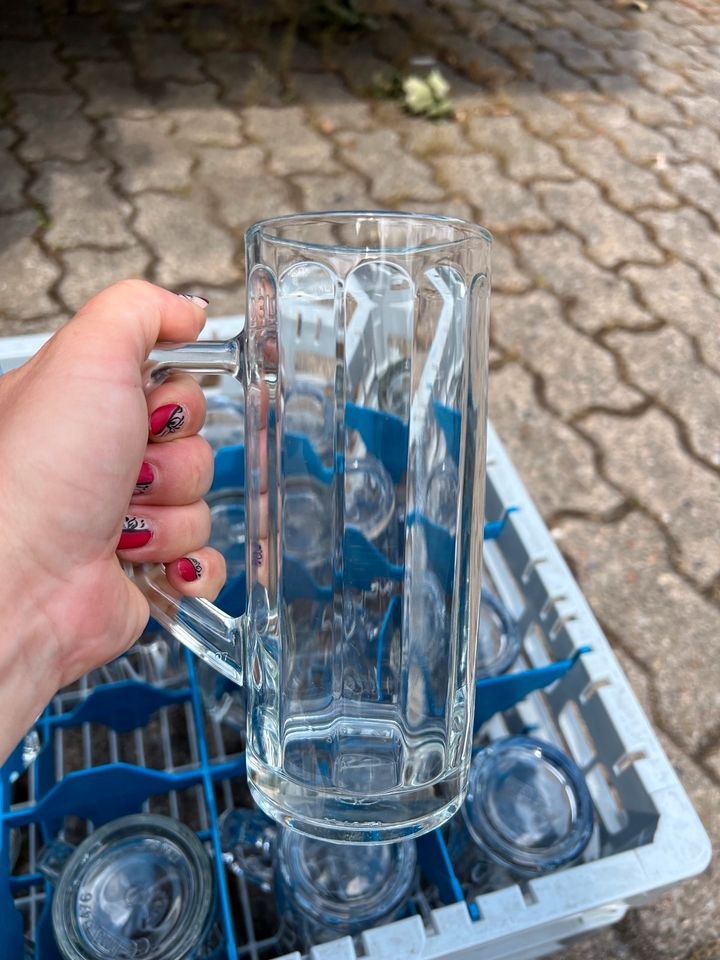 Gläser Biergläser Bierkrüge 145 St.❌ mieten bei Party DJ Fabrik" – 2