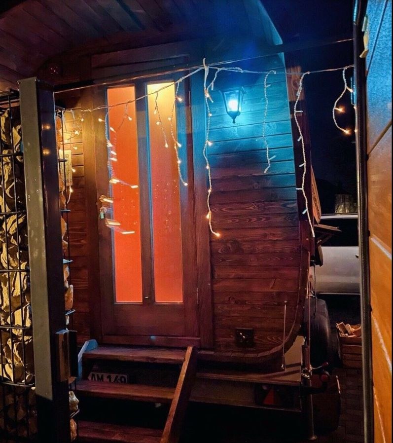 FassSauna Mobile Sauna Banja Vorraum 24h mieten bei Party DJ Fabrik" – 2