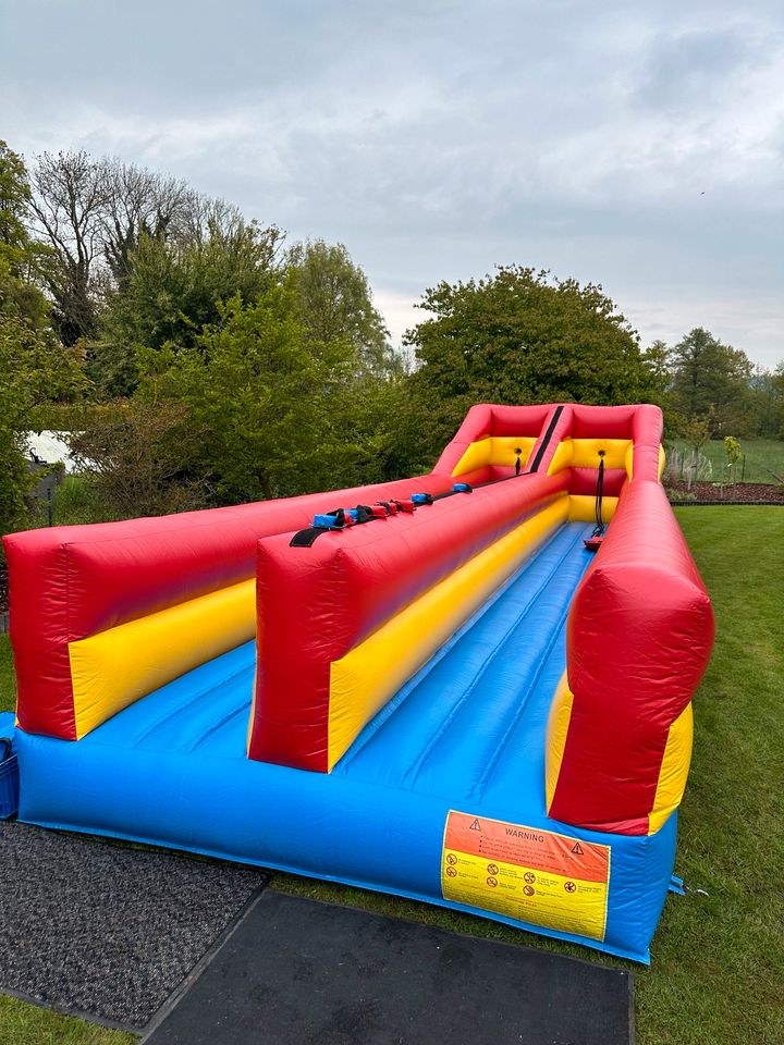 Bungee run XXL Wettrennen Hüpfburg Kletterberg mieten – 4