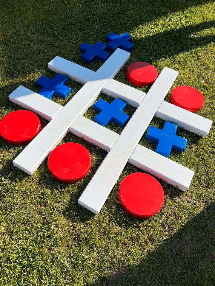 Tik Tak Toe Spiel 3 gewinnt mieten bei Party DJ Fabrik" – 2