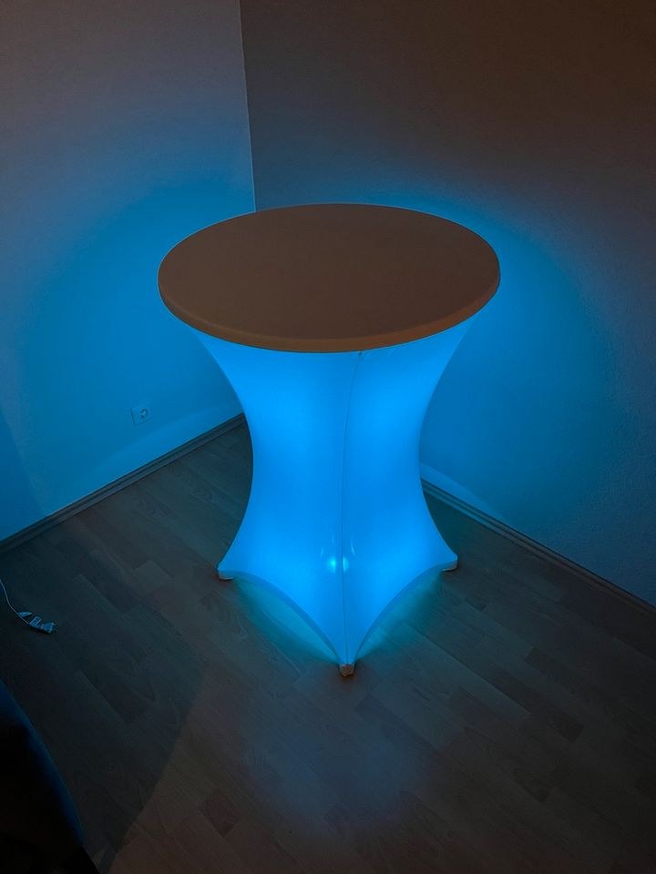 Stehtisch Stehtische mieten in Bad Oeynhausen – für Empfang & Party – 4