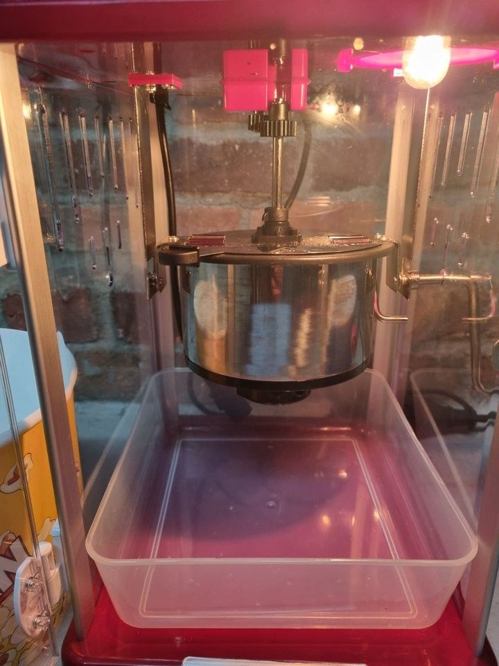 Popcornmaschine kleinen Kreis mieten bei Party- und Eventverleih – 3