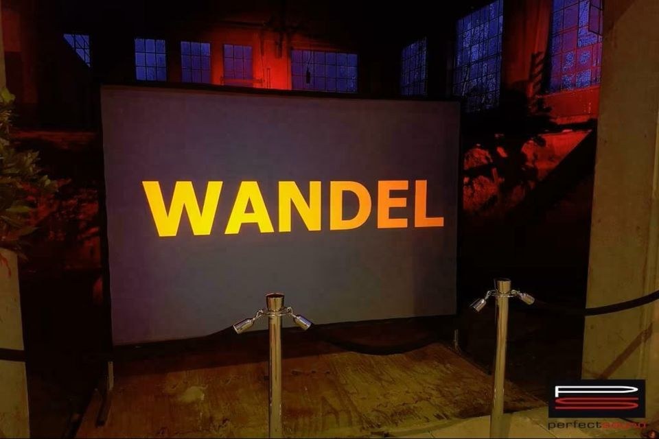 Beamer Projektor Leinwand Präsentationsgerät mieten bei perfect sound – 4