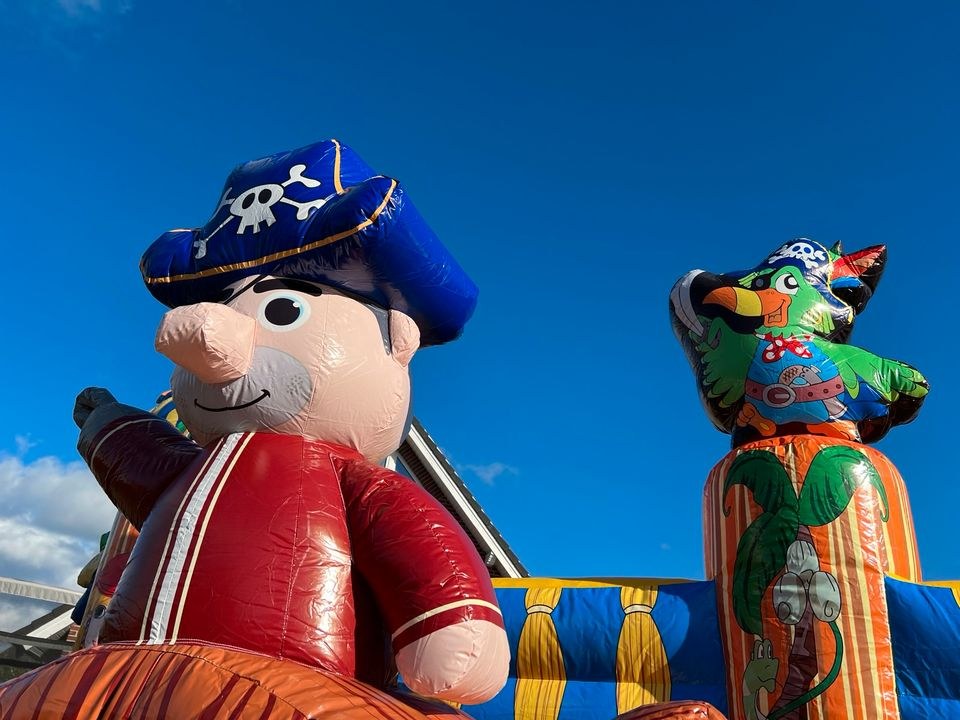 Hüpfburg Pirat mieten in Senne – Hüpfspaß für jede Feier – 4