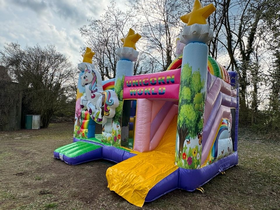 Hüpfburg Einhorn Welt mieten in Senne – Hüpfspaß für jede Feier – 3