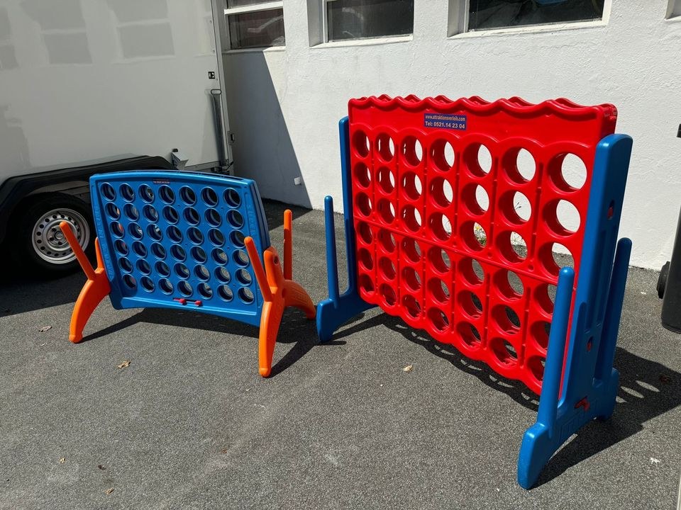 Riesen Vier gewinnt Spiel mieten in Senne – für Kinderfest & Feier