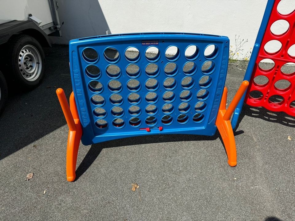 Riesen Vier gewinnt Spiel mieten in Senne – für Kinderfest & Feier – 2