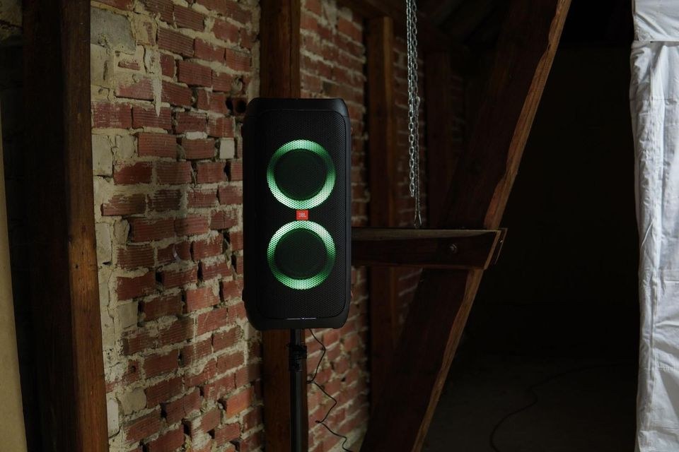 Jbl Musik PartyBox 310 mieten in Senne – Party-Sound – 2