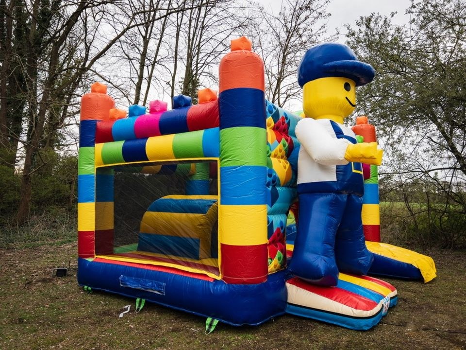 Profi Hüpfburg Bausteine mieten in Senne – Hüpfspaß für jede Feier – 2
