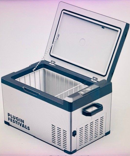 Kühlbox IceCube 30 12 24 220V mieten bei PlanSound