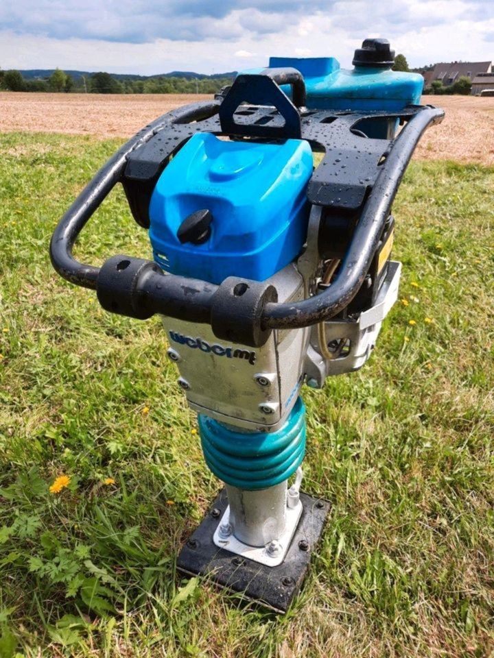 Vibrationsstampfer Wackerstampfer Frosch mieten in Hohenfels