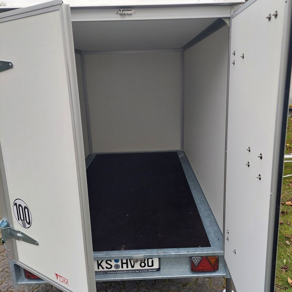 Kofferanhänger 750kg 100 Km mieten bei Reise – 2