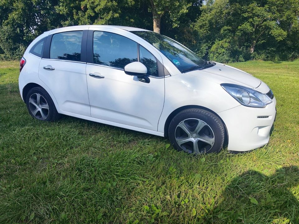 Citroen C3 Kleinwagen Auto mieten bei Rentbee – fair mieten – 2