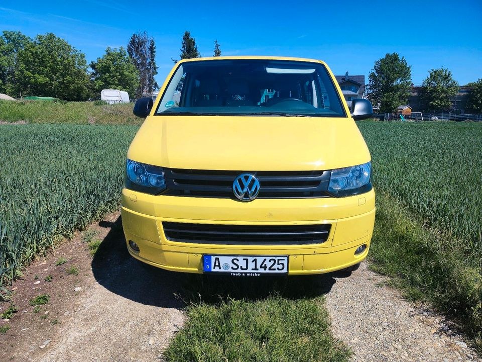 VW T5 Bus Bulli 9 Sitzer Langversion mieten bei Rentbee – 3