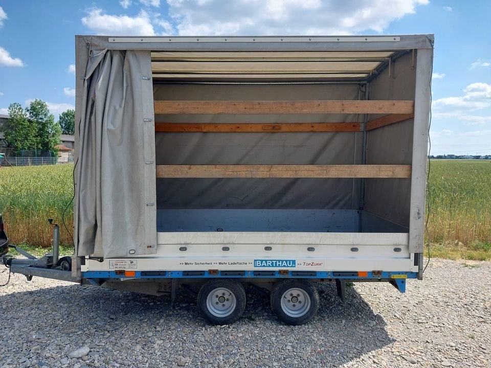 PKW Anhänger geschlossen Nutzlast 2292kg mieten bei Rentbee
