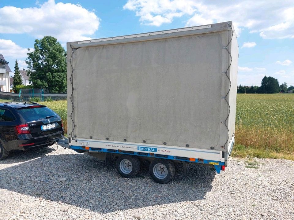 Planenanhänger Anhänger geschlossen Umzug mieten bei Rentbee – 4
