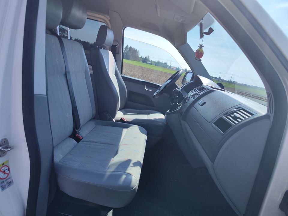 Bus Bulli Auto 9 Sitze mieten bei Rentbee – für den Roadtrip – 4