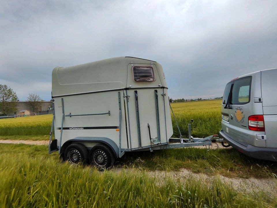 PKW Pferdeanhänger Pferdetransporter mieten bei Rentbee – 3