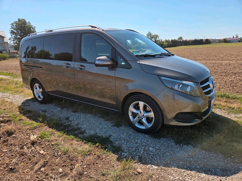 7 Sitzer V Klasse Bus Automatik mieten bei Rentbee – für Gruppe & Team