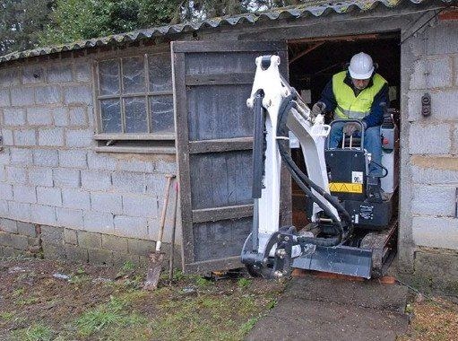 Minibagger 1,1t Bobcat E10z 2026 Schwenkwanne mieten in Solingen – 3