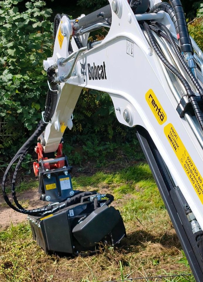 Minibagger 2,7t Bobcat E27z 2026 Mulcher mieten in Solingen – 4