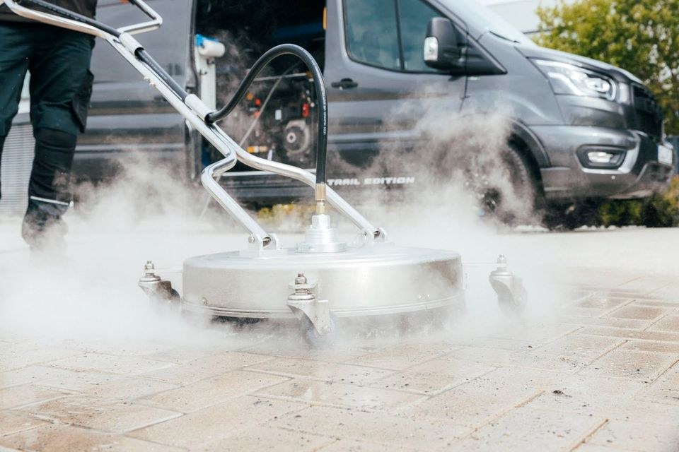 Hochdruck Heißwasser Anhänger 500L Tank mieten bei rento Pro Equipment – 3