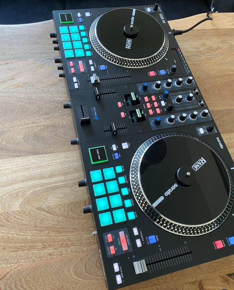 Rane ONE I DJ Controller mieten in Mönchengladbach