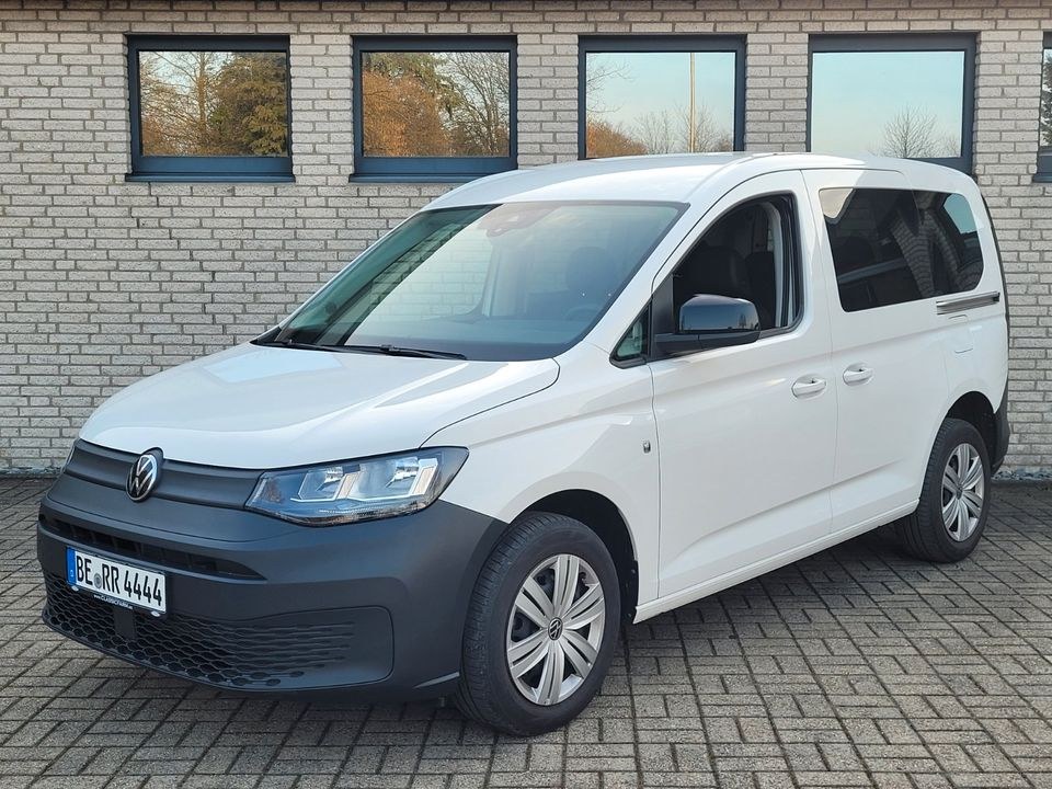 Behindertengerechtes Rollstuhl Auto 1 Monat mieten bei Roscher4Rent – 2