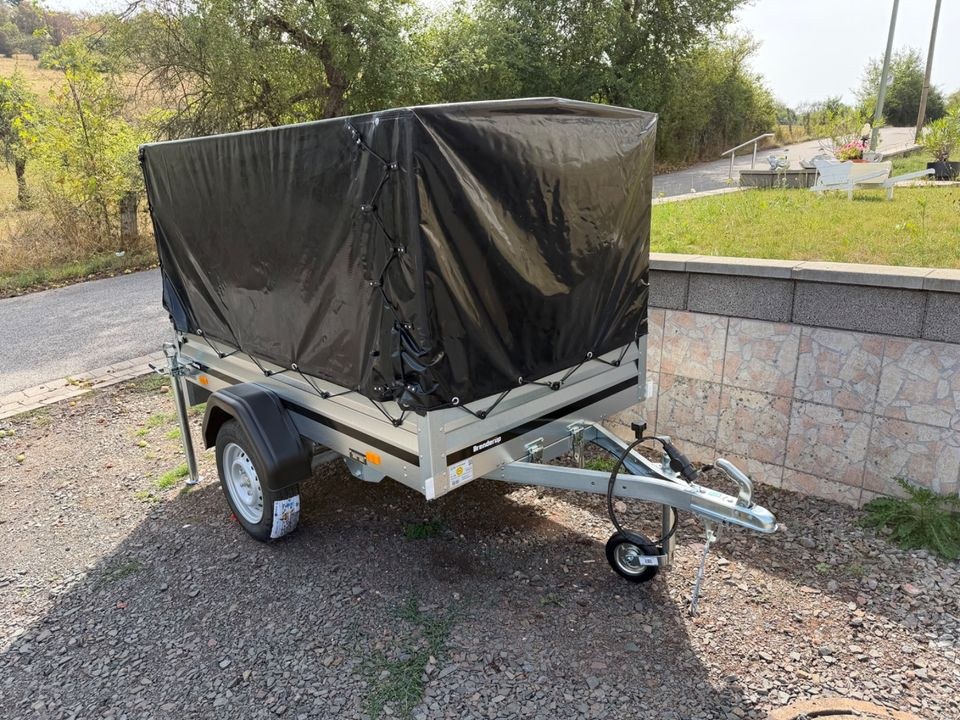 planen Anhänger 750KG Hochplane mieten bei Rupp Vermietung
