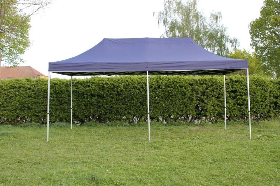 Stabiles Faltpavillon Partyzelt Faltzelt 3x6m mieten in Uplengen – 3