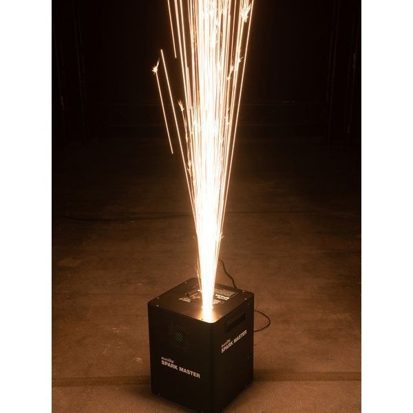 Indoor Feuerwerk Fontäne N Spark Master mieten in Uplengen