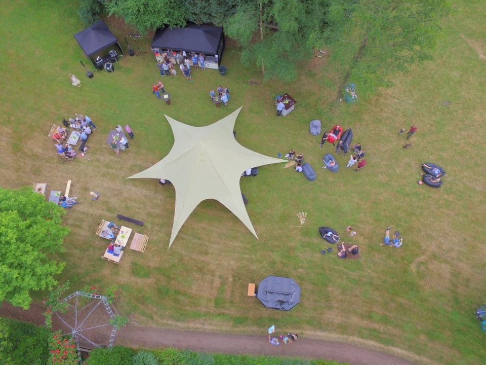 Sternzelt Partyzelt Sonnensegel Faltpavillon mieten in Uplengen – 3
