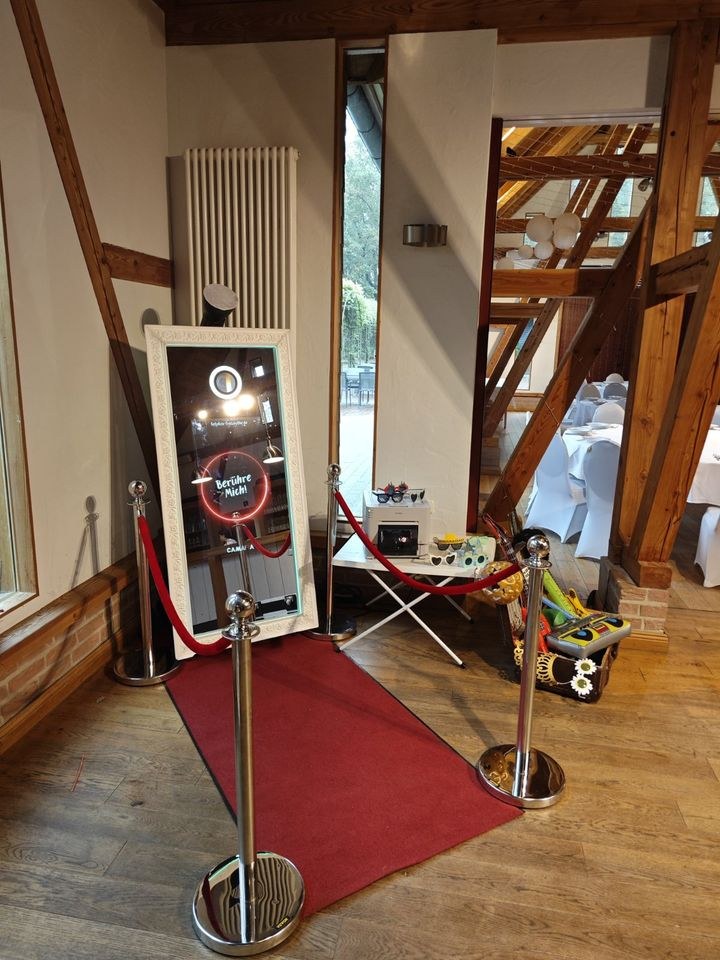 Fotobox Spiegel mieten in Friesoythe – das Highlight auf jeder Feier – 3