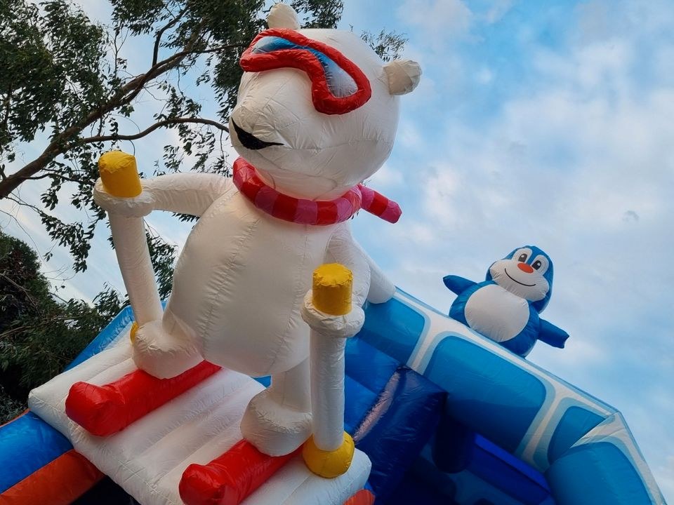 Hüpfburg Eisbär mieten in Friesoythe – Hüpfspaß für jede Feier – 3