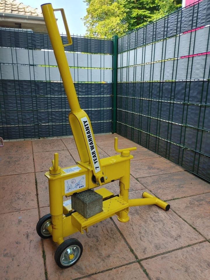 Steinknacker Pflasterstein Trenner Mess mieten in Hamminkeln