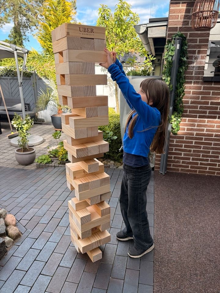 JENGA XXL N 2M mieten in Rendsburg – Spiel & Spaß