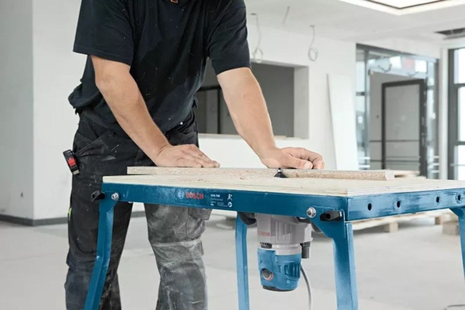 BOSCH GMF GOF GKF 1600 CE PRO Oberfräse mieten bei Schwarz Mietpark – 4