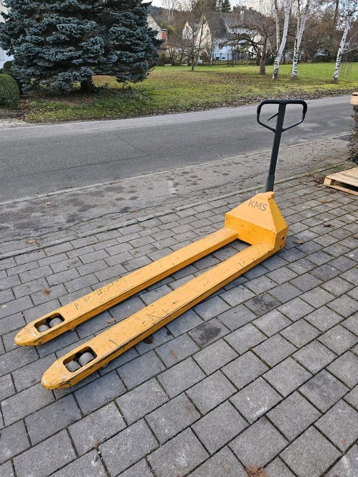 JUNGHEINRICH Hubwagen Gabelhubwagen 200cm LANG mieten in Neuenstein