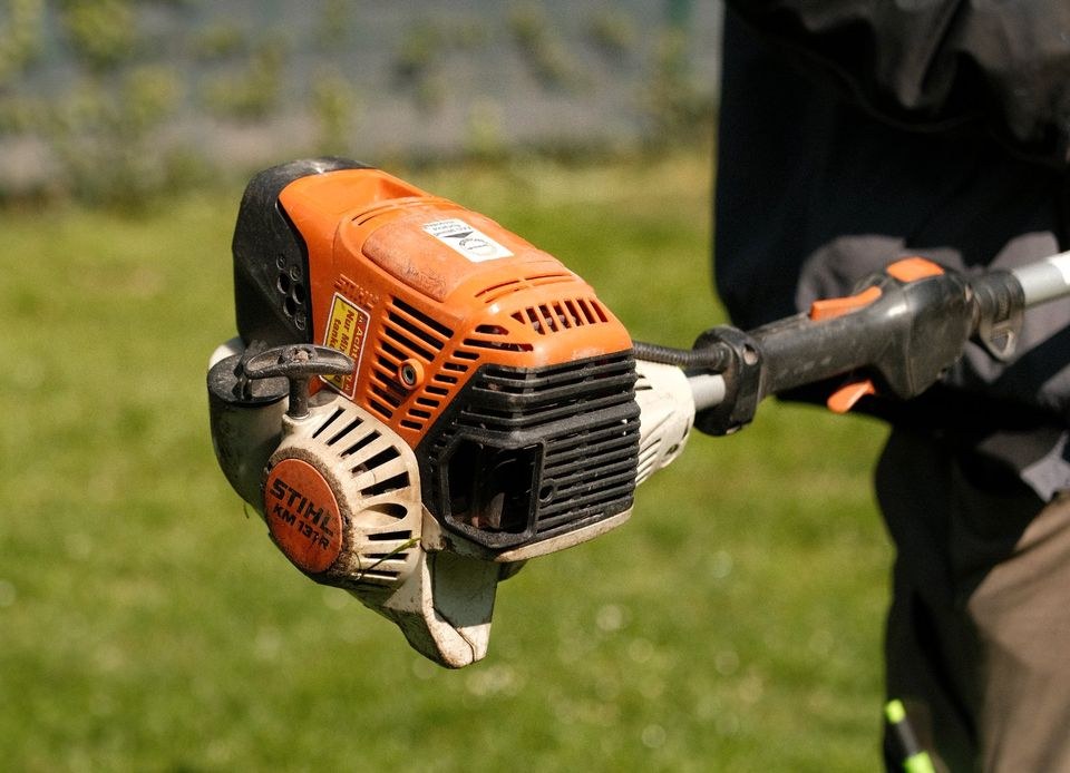 Stihl Kombimotor Hochentaster Teleskop mieten bei Bucchianico – 2