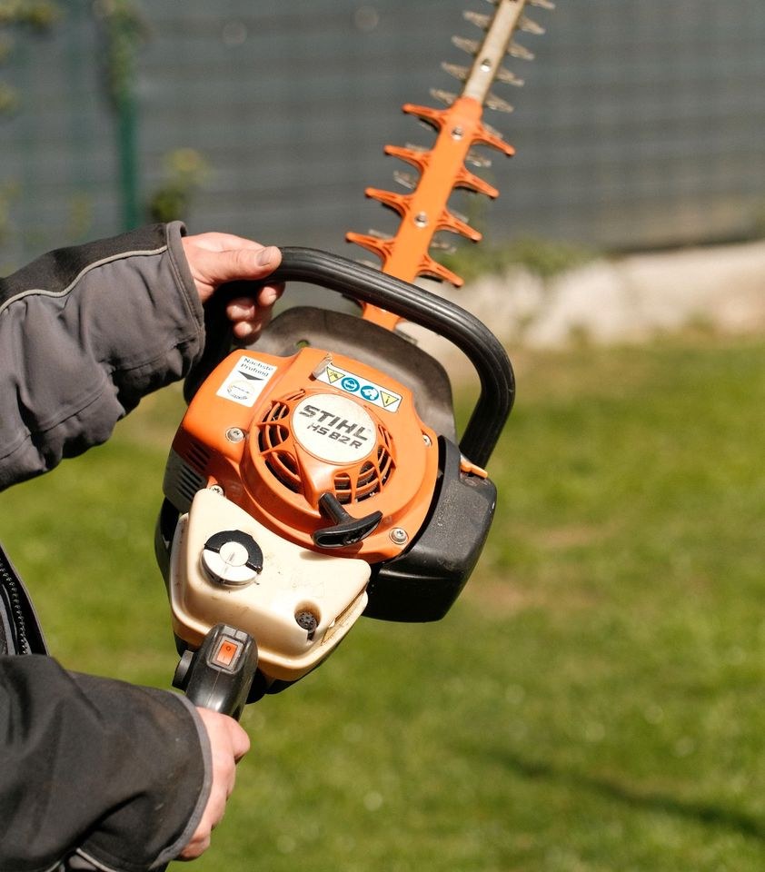 Heckenschere Stihl mieten bei Bucchianico – für Garten & Grundstück
