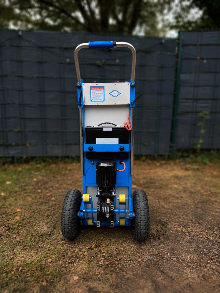 Elektrischer Treppensteiger Treppenlift mieten bei Bucchianico – 2