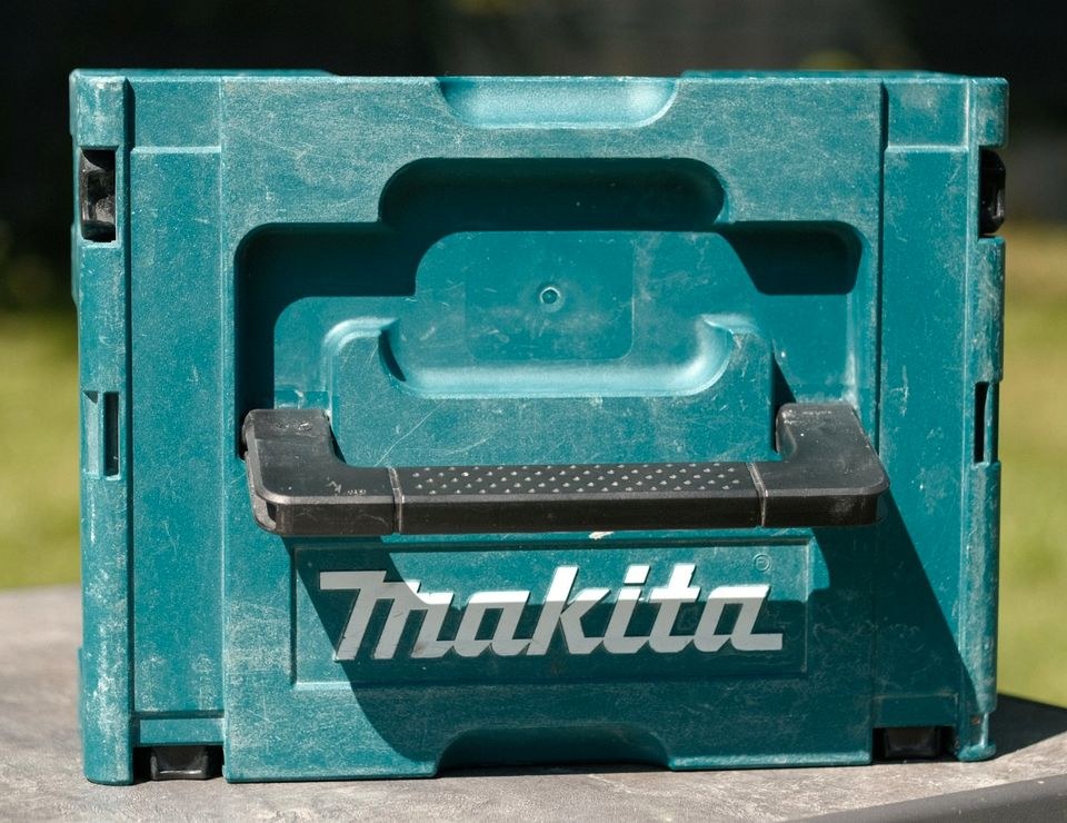Betonschleifer Makita mieten bei Bucchianico – für Fundament & Mauer – 3
