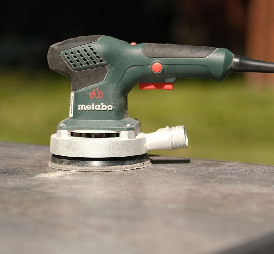 Exzenterschleifer Metabo 125 mm Holz Lack mieten bei Bucchianico