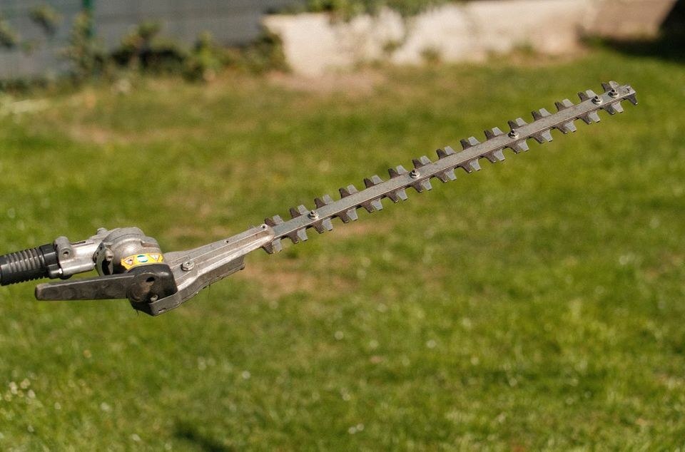 Stihl Kombimotor Hochentaster Teleskop mieten bei Bucchianico