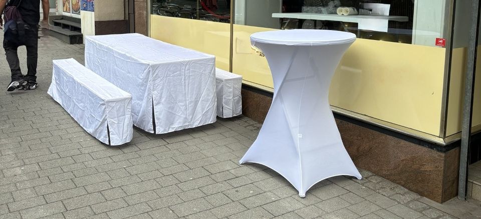 Bierzeltgarnituren Firmen mieten bei Bucchianico – Sitzplätze für alle – 2