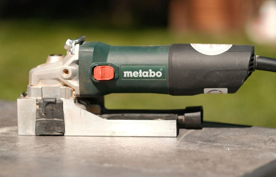 Lackfräse Metabo Farbe Lack entfernen mieten bei Bucchianico
