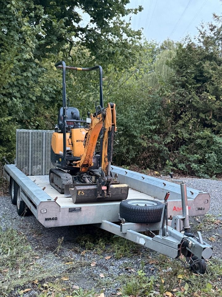 Minibagger Anhänger mieten bei Bucchianico – 3
