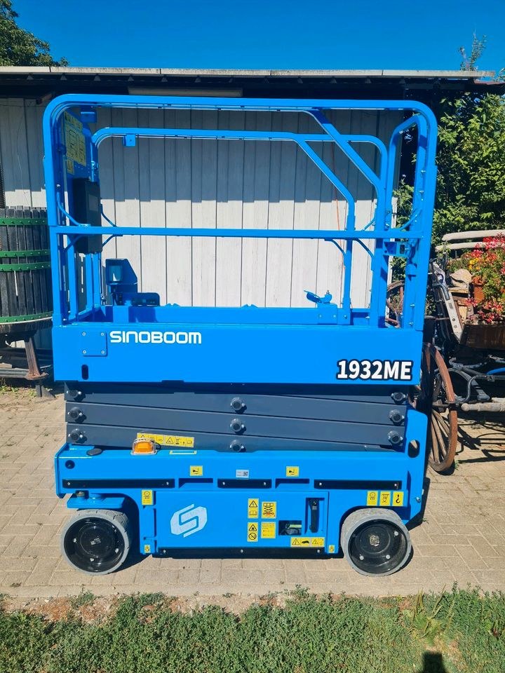 Scherenarbeitsbühne Scherenbühne 8m mieten bei S. M. Mietservice – 3
