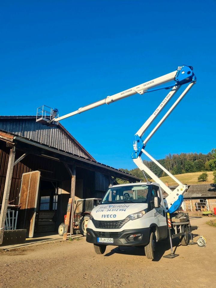 Hubsteiger 3,5t 24m Schmalabstützung mieten bei S. M. Mietservice
