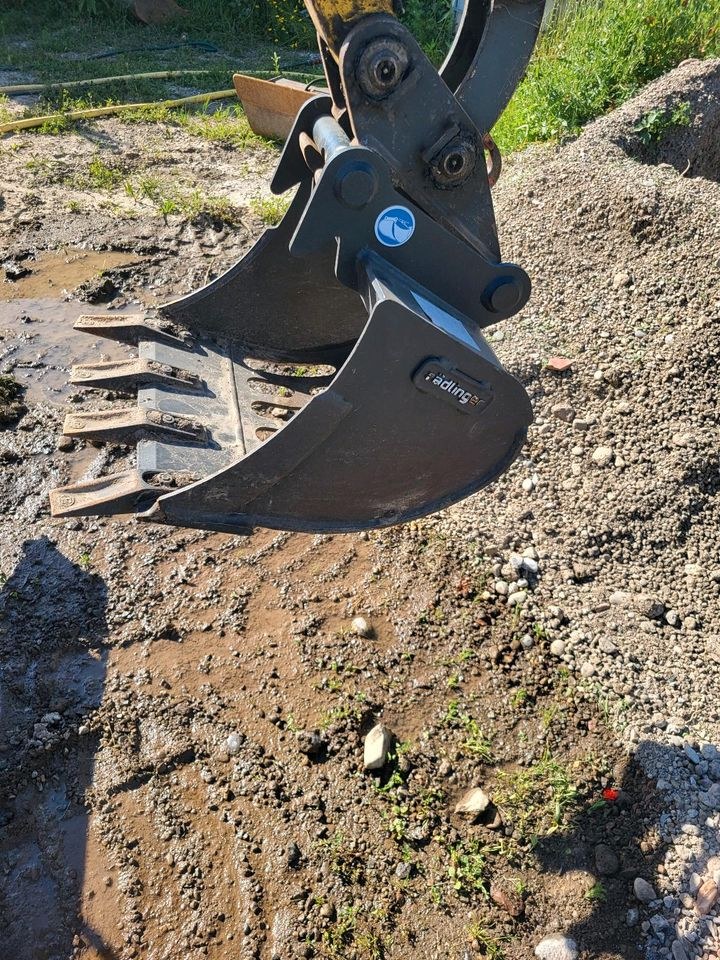 Gitterlöffel 50er mieten in Gottenheim – für Erdarbeiten & Baustelle – 2